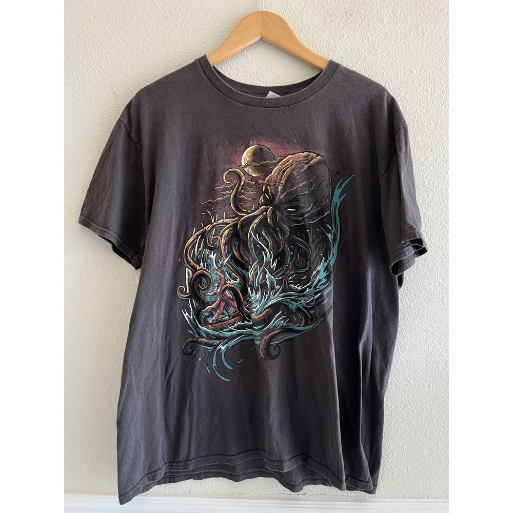 Anvil Cthulhu Octopus Tentacles Shirt Mens XL Black Cotton Graphic Tee Horror